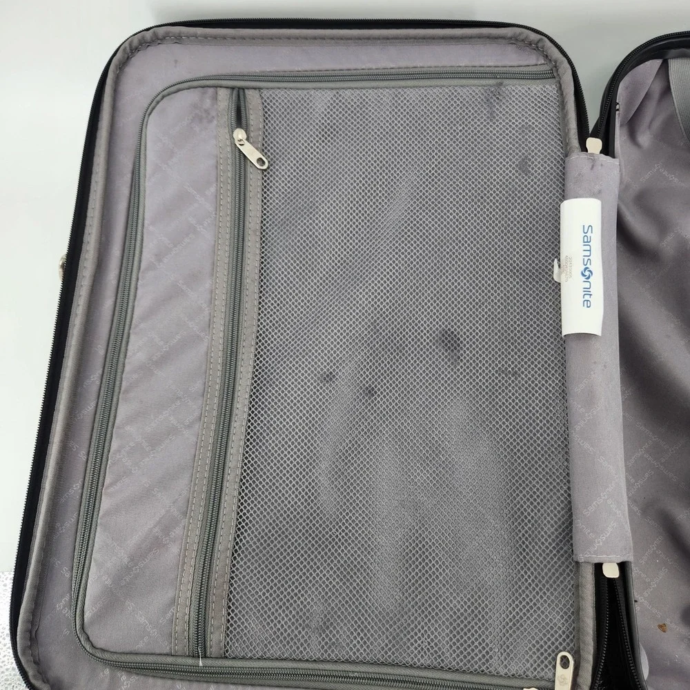 Samsonite 22 Inch Black Expandable Hard Side Spinner Carry On Luggage Suitcase